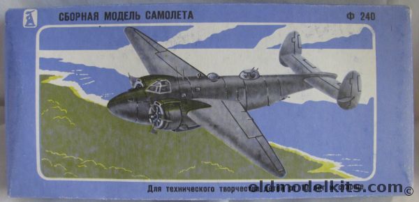 Zvezda 1/72 Lockheed Ventura (Ex-Frog) plastic model kit